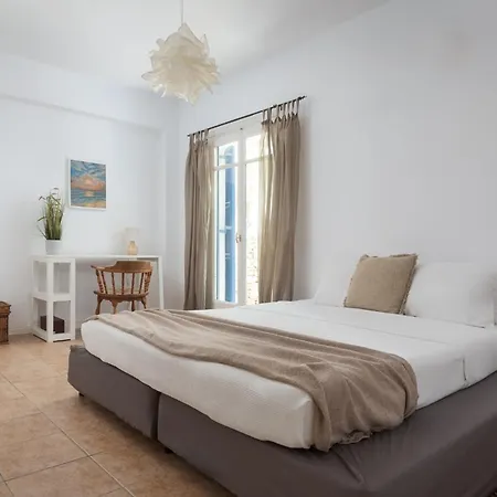 Bougainvillea Comfort Mykonos Kalafatis