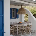 Bougainvillea Comfort Mykonos Villa Kalafatis